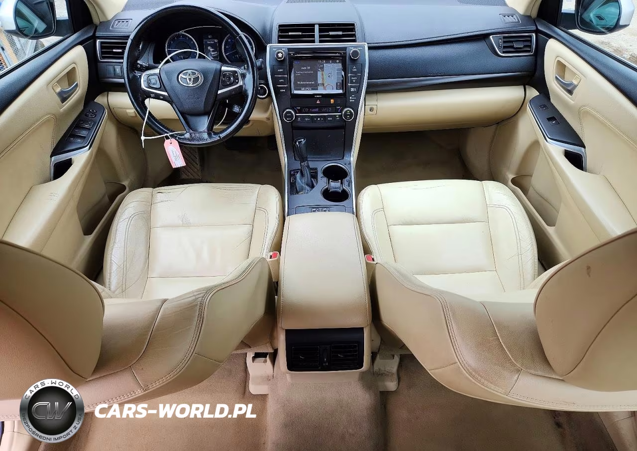 2016 Toyota Camry Xle VIN:4T4BF1FK8GR549794 - 8