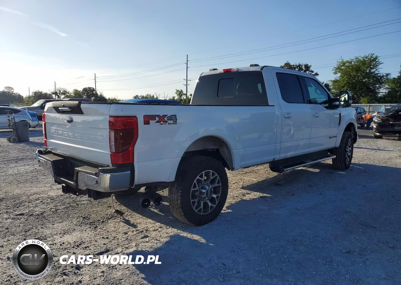 2020 Ford F350 Super Duty VIN:1FT8W3BT3LEC70244 - 3