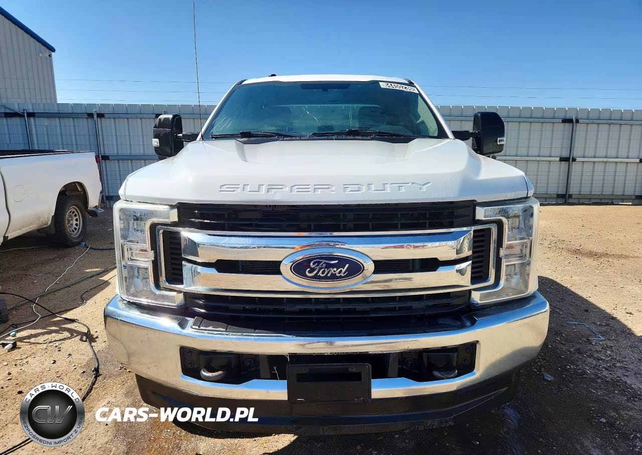 2019 Ford F250 Super Duty VIN:1FT7X2B69KEE68497 - 5