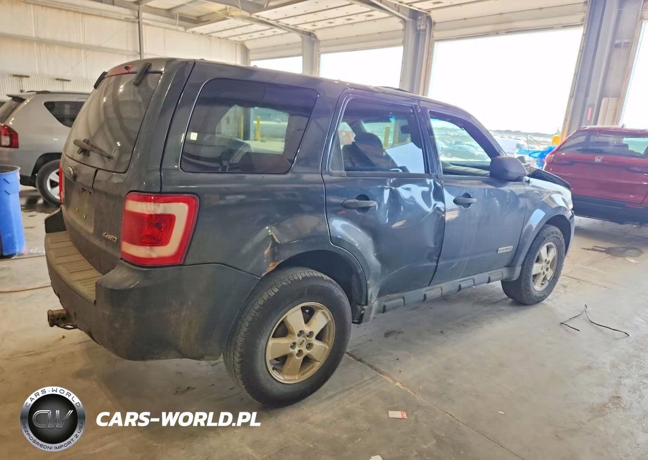 2008 Ford Escape Xlt VIN:1FMCU93Z28KE30186 - 3