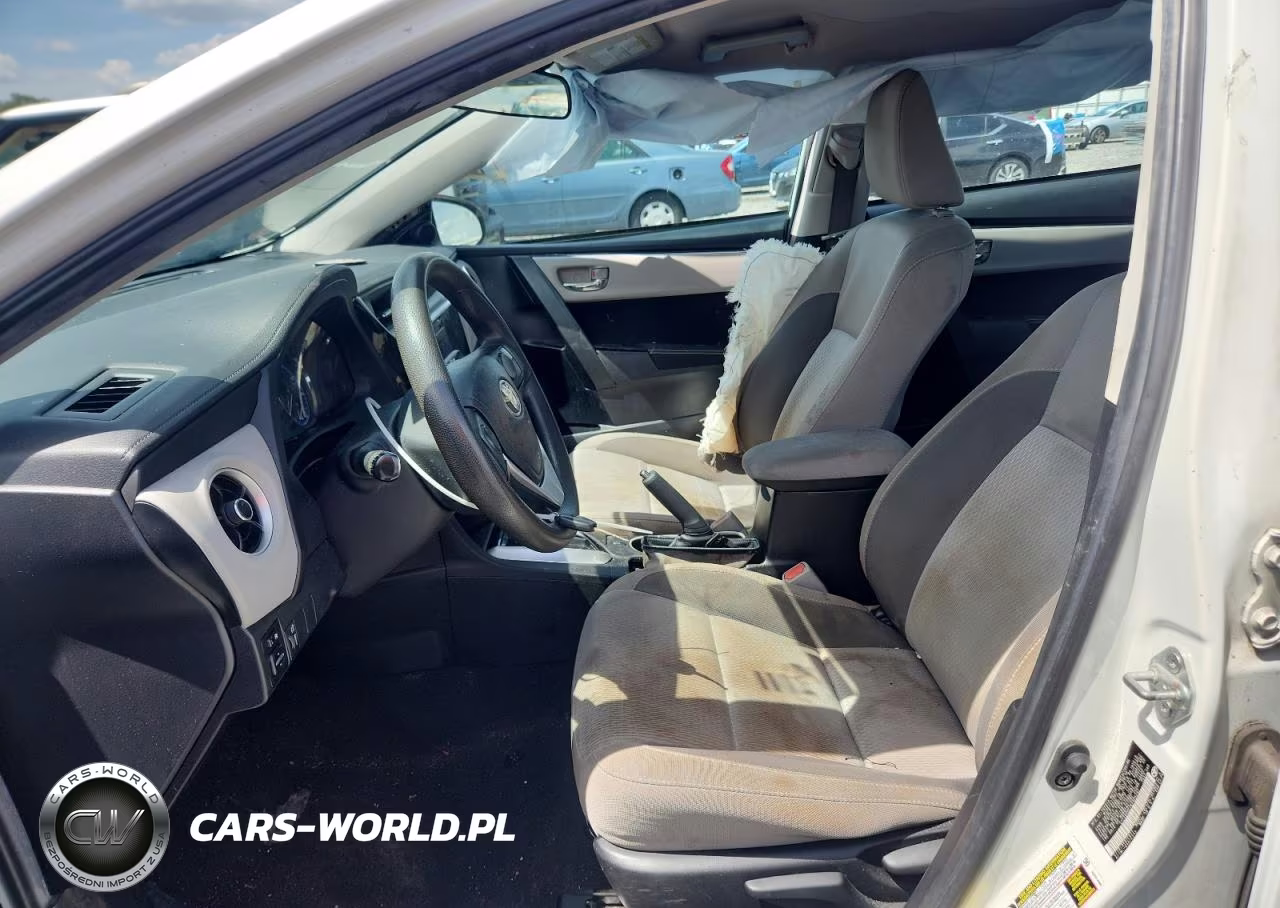 2019 Toyota Corolla Le VIN:5YFBURHE2KP866292 - 7