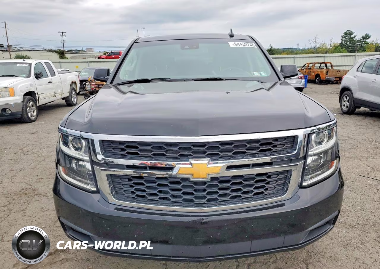 2019 Chevrolet Tahoe K1500 Lt VIN:1GNSKBKC1KR143924 - 5