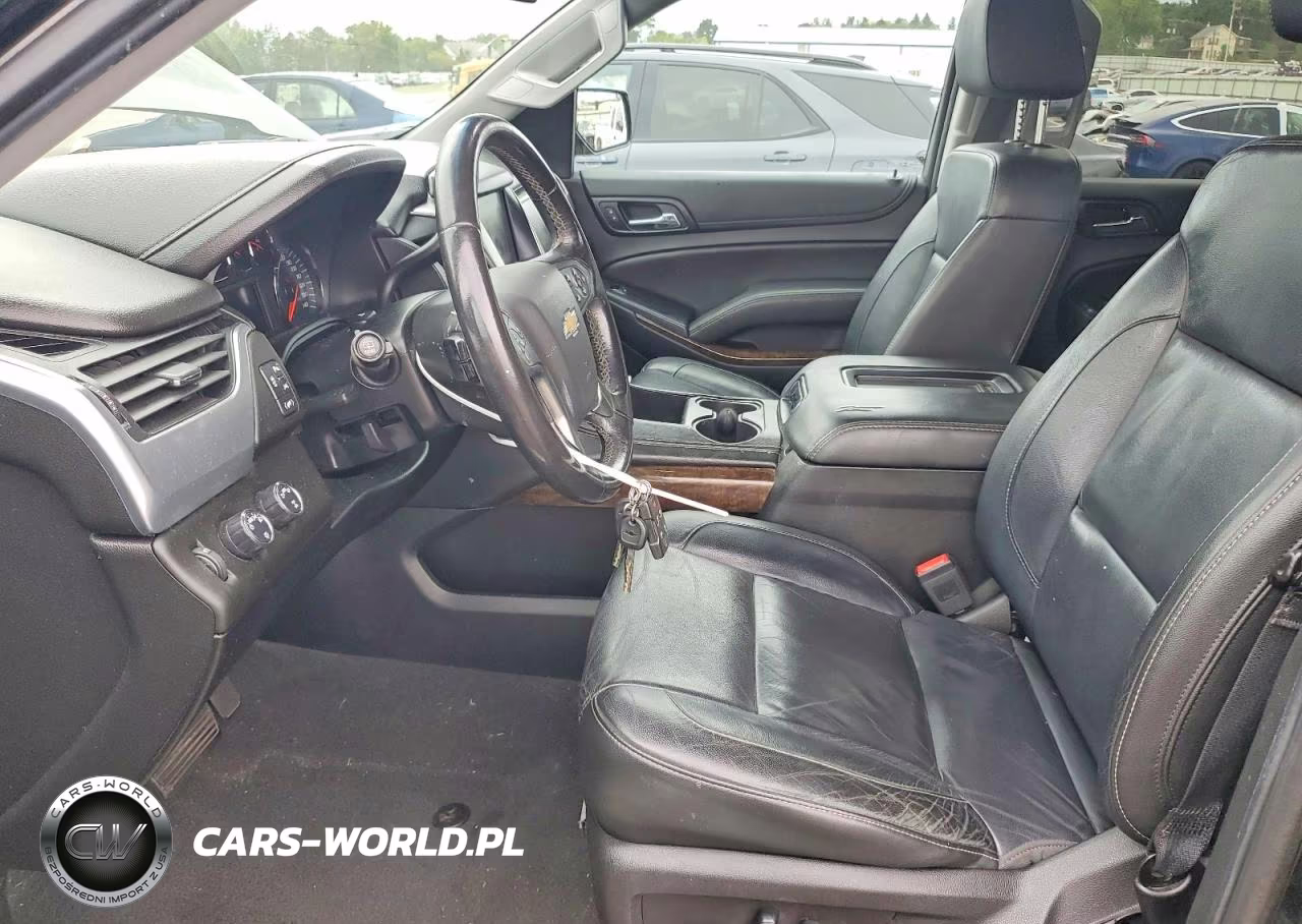 2019 Chevrolet Tahoe K1500 Lt VIN:1GNSKBKC1KR143924 - 7