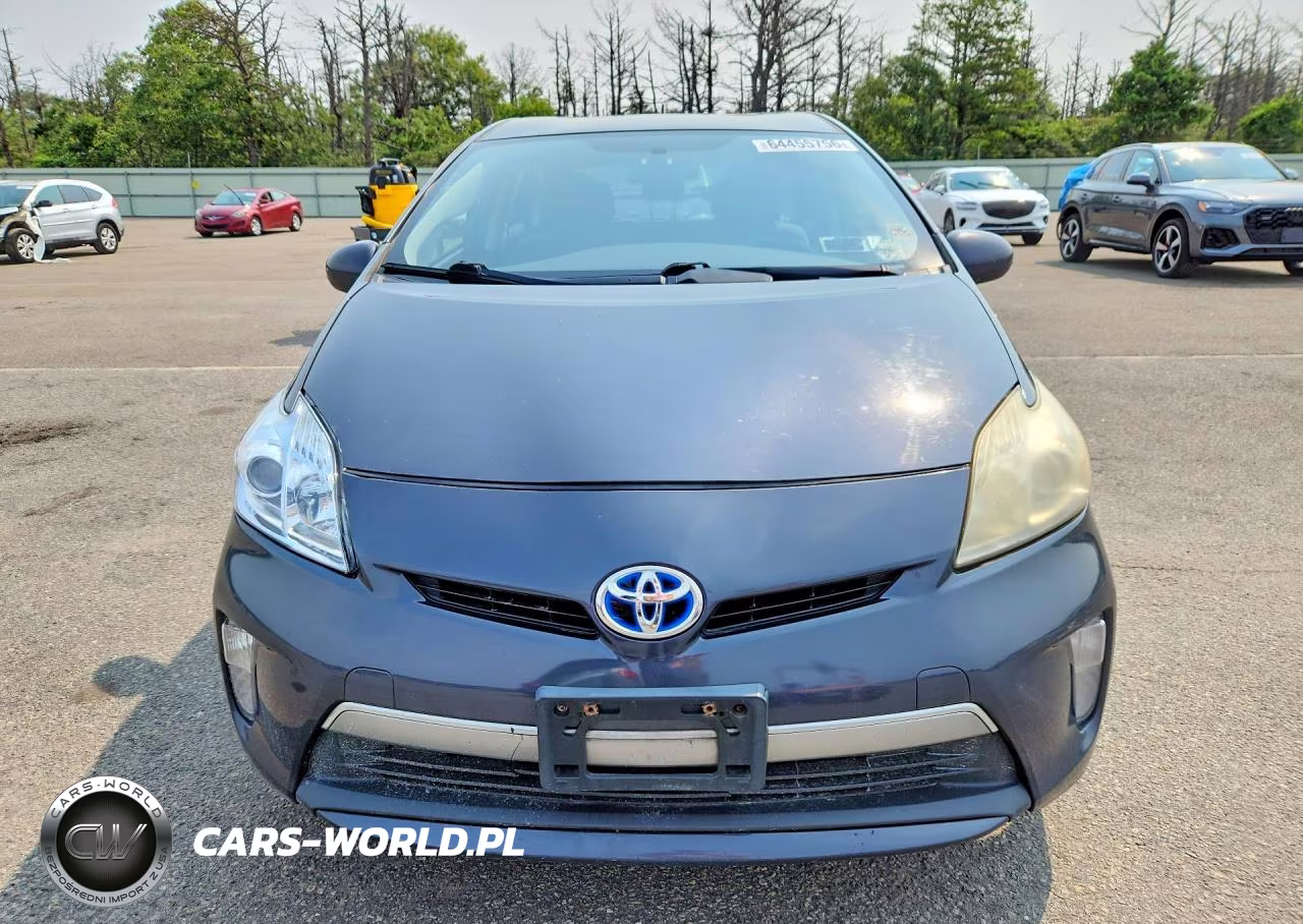 2014 Toyota Prius Plug-In Hybrid Base VIN:JTDKN3DP7E3060379 - 5