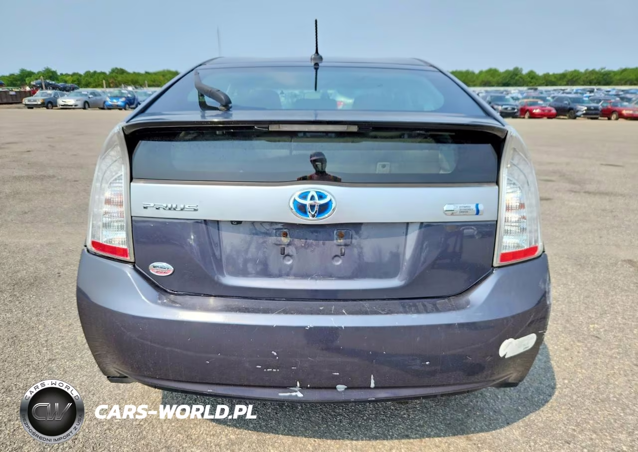 2014 Toyota Prius Plug-In Hybrid Base VIN:JTDKN3DP7E3060379 - 6