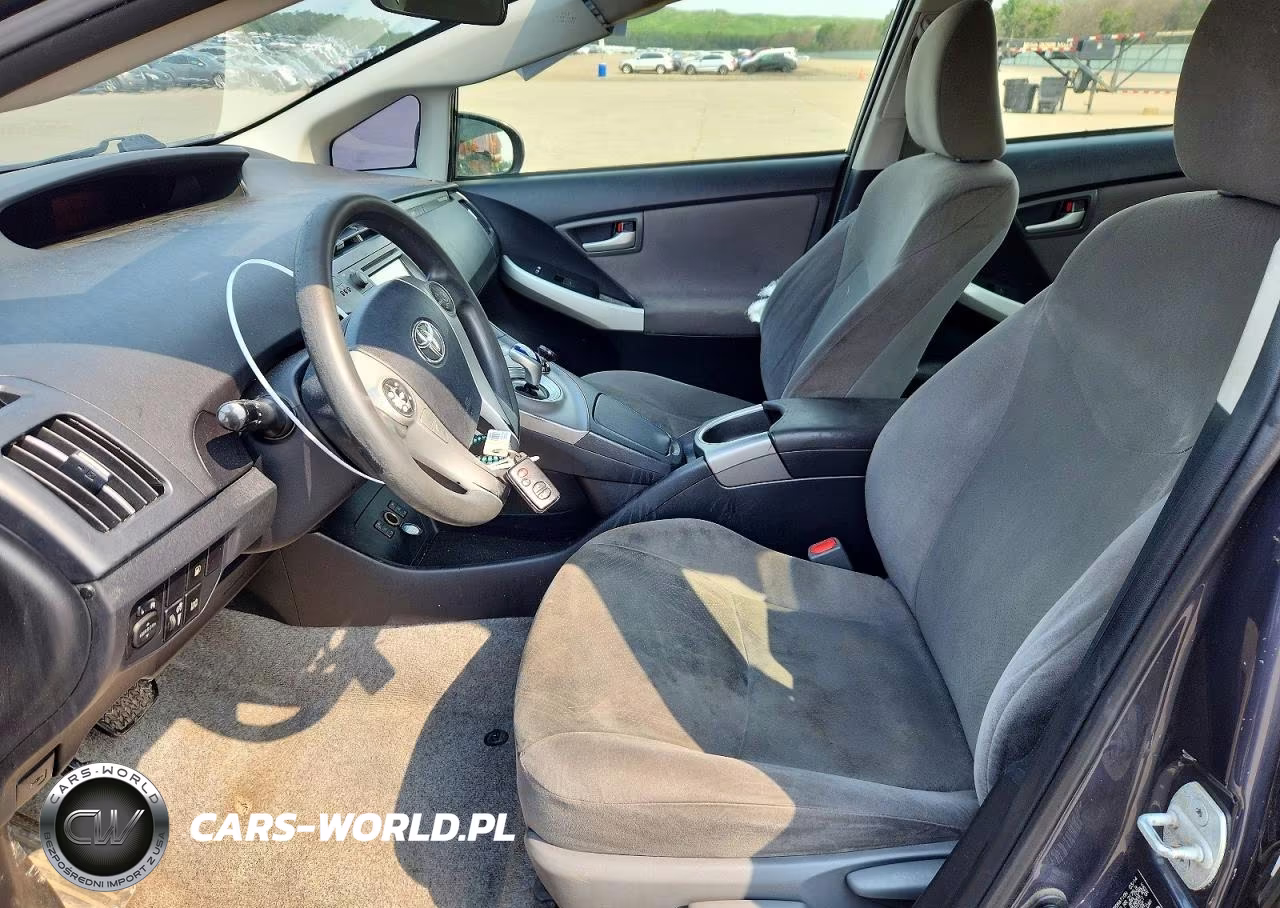 2014 Toyota Prius Plug-In Hybrid Base VIN:JTDKN3DP7E3060379 - 7