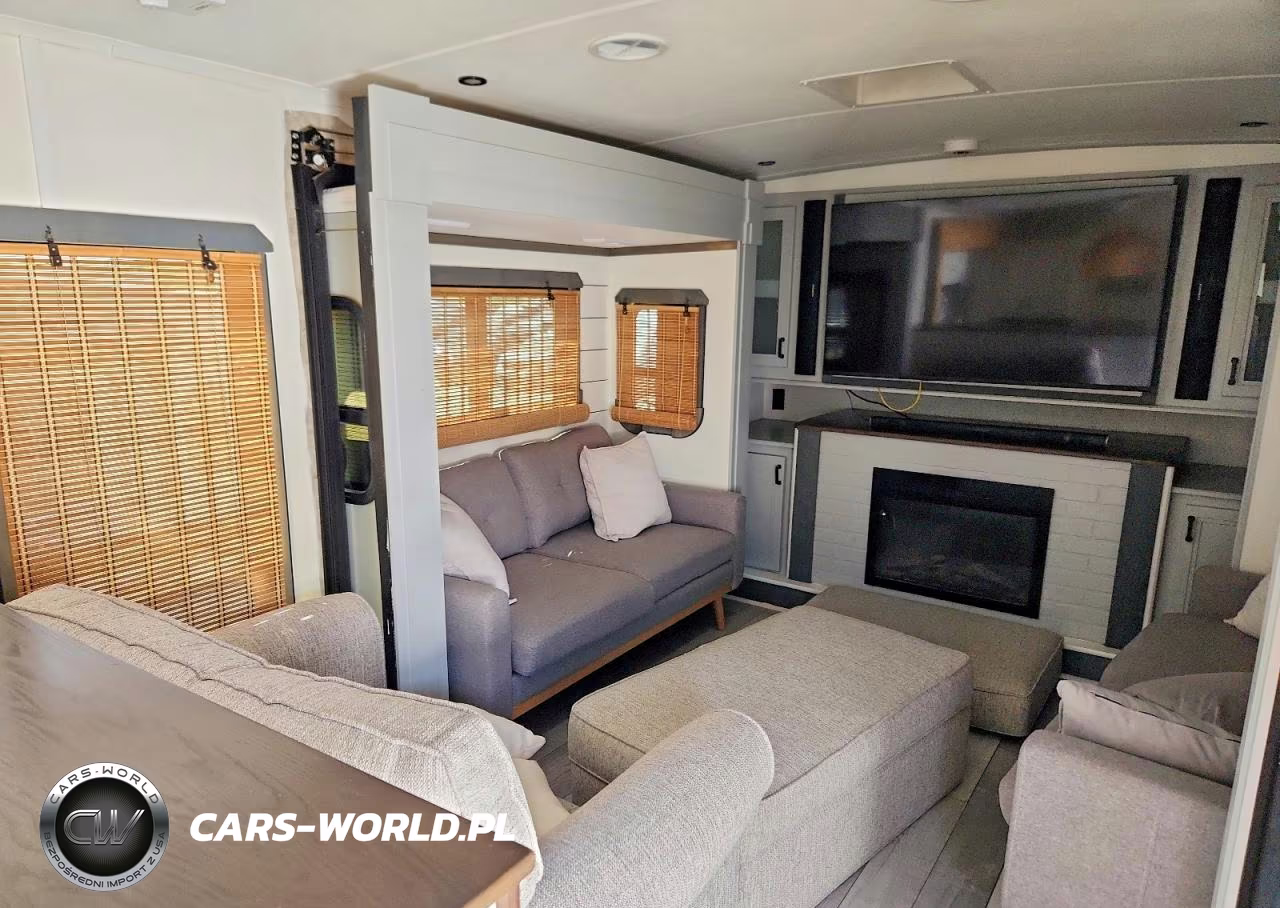 2018 Highland Ridge Recreational Vehicle (Rv) VIN:58TCH0BV3J3XF3155 - 7