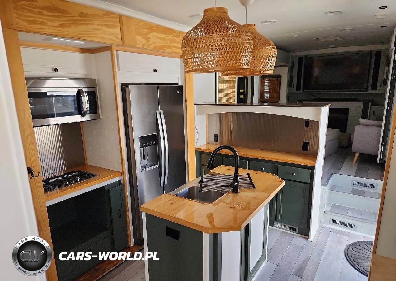 2018 Highland Ridge Recreational Vehicle (Rv) VIN:58TCH0BV3J3XF3155 - 8