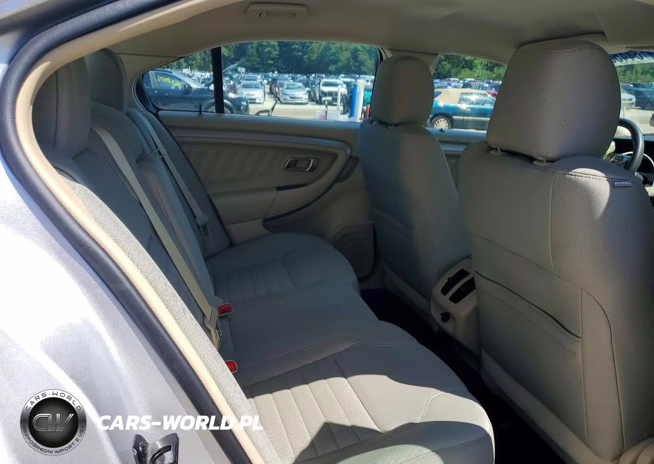 2018 Ford Taurus Se VIN:1FAHP2D89JG129590 - 10