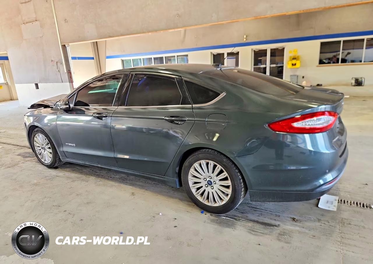 2015 Ford Fusion Se Hybrid VIN:3FA6P0LUXFR296700 - 2