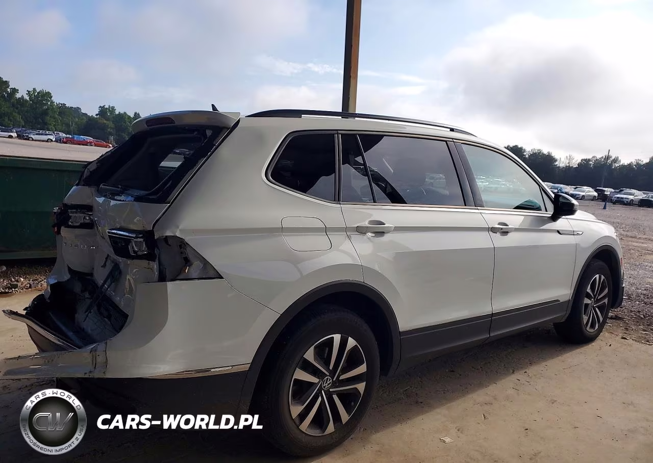 2023 Volkswagen Tiguan S VIN:3VVRB7AXXPM072032 - 3