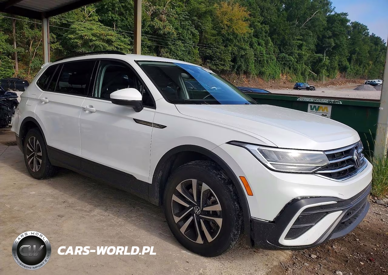2023 Volkswagen Tiguan S VIN:3VVRB7AXXPM072032 - 4