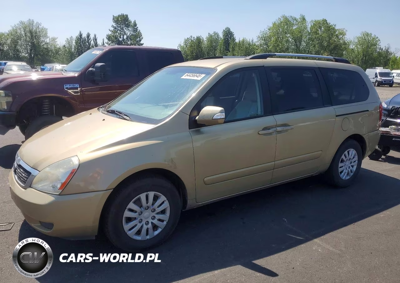2011 Kia Sedona Lx