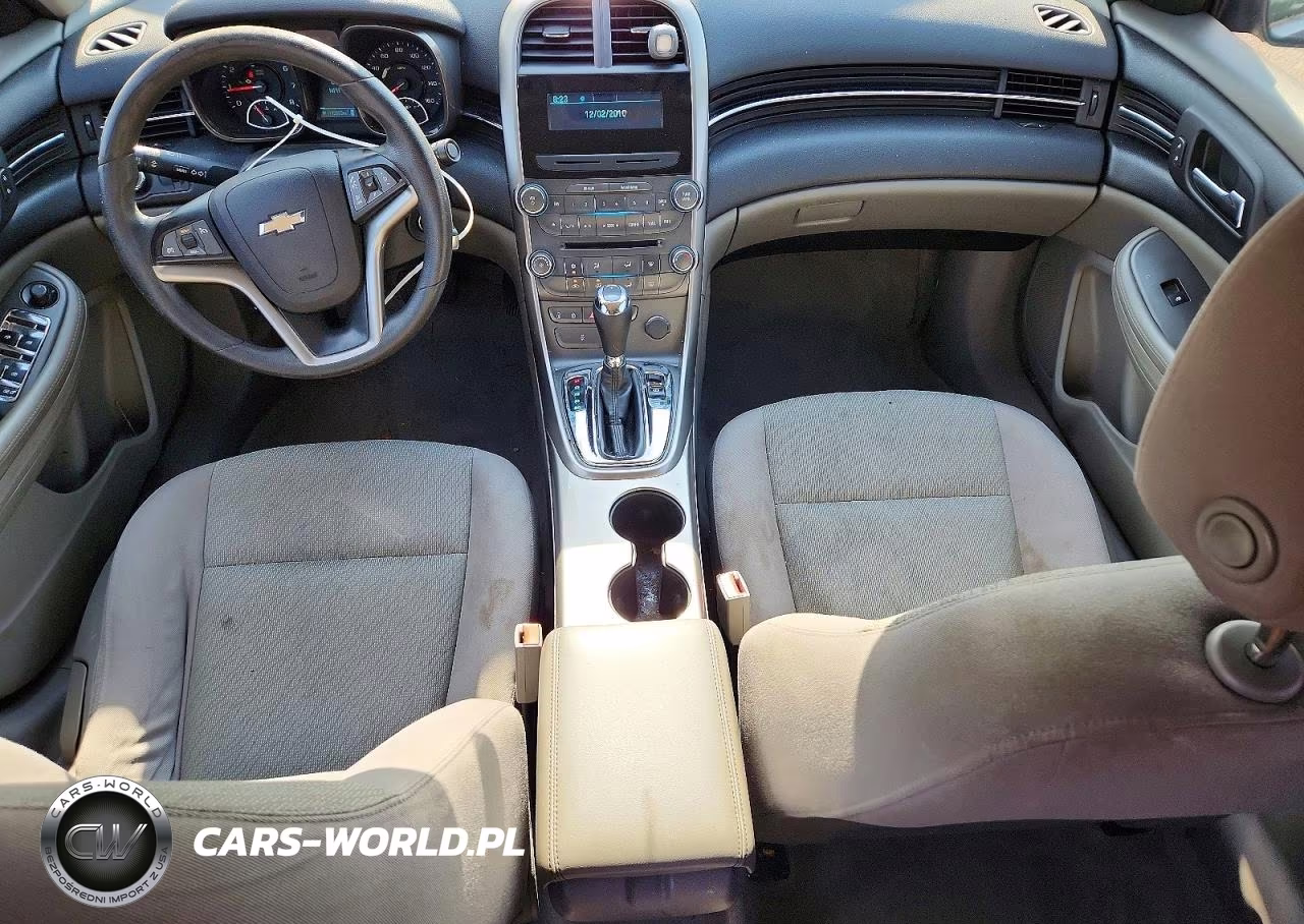 2013 Chevrolet Malibu Ls VIN:1G11B5SA8DF132999 - 8