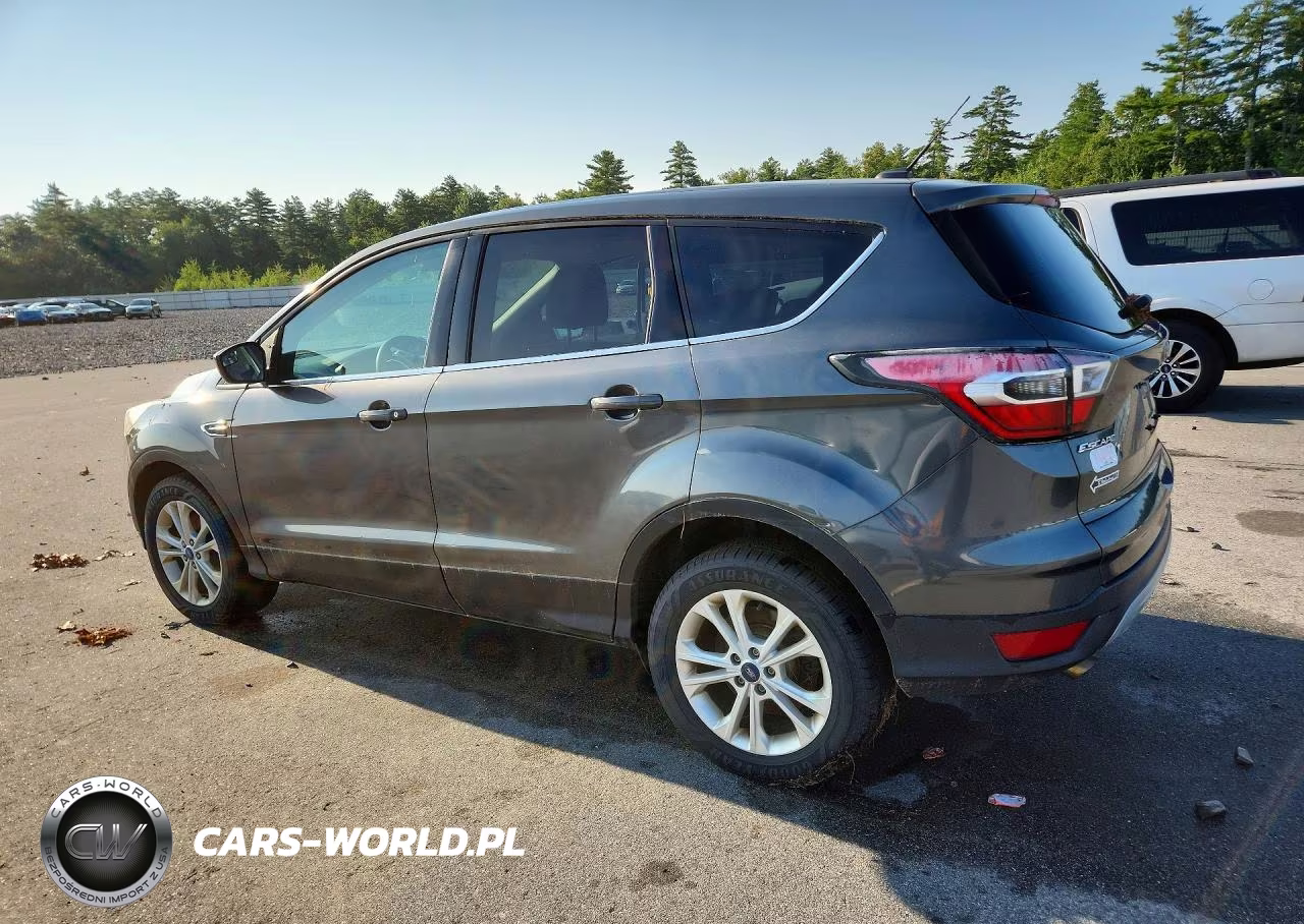 2017 Ford Escape Se VIN:1FMCU9GD5HUB11660 - 2