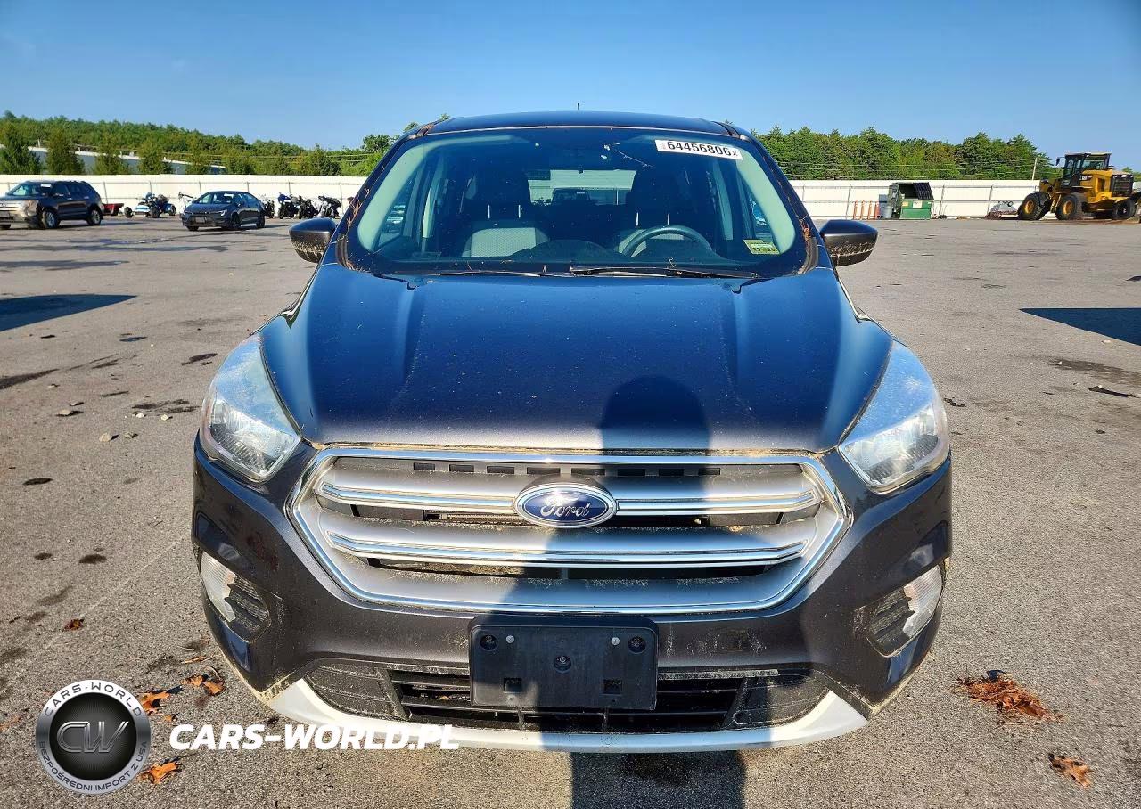 2017 Ford Escape Se VIN:1FMCU9GD5HUB11660 - 5