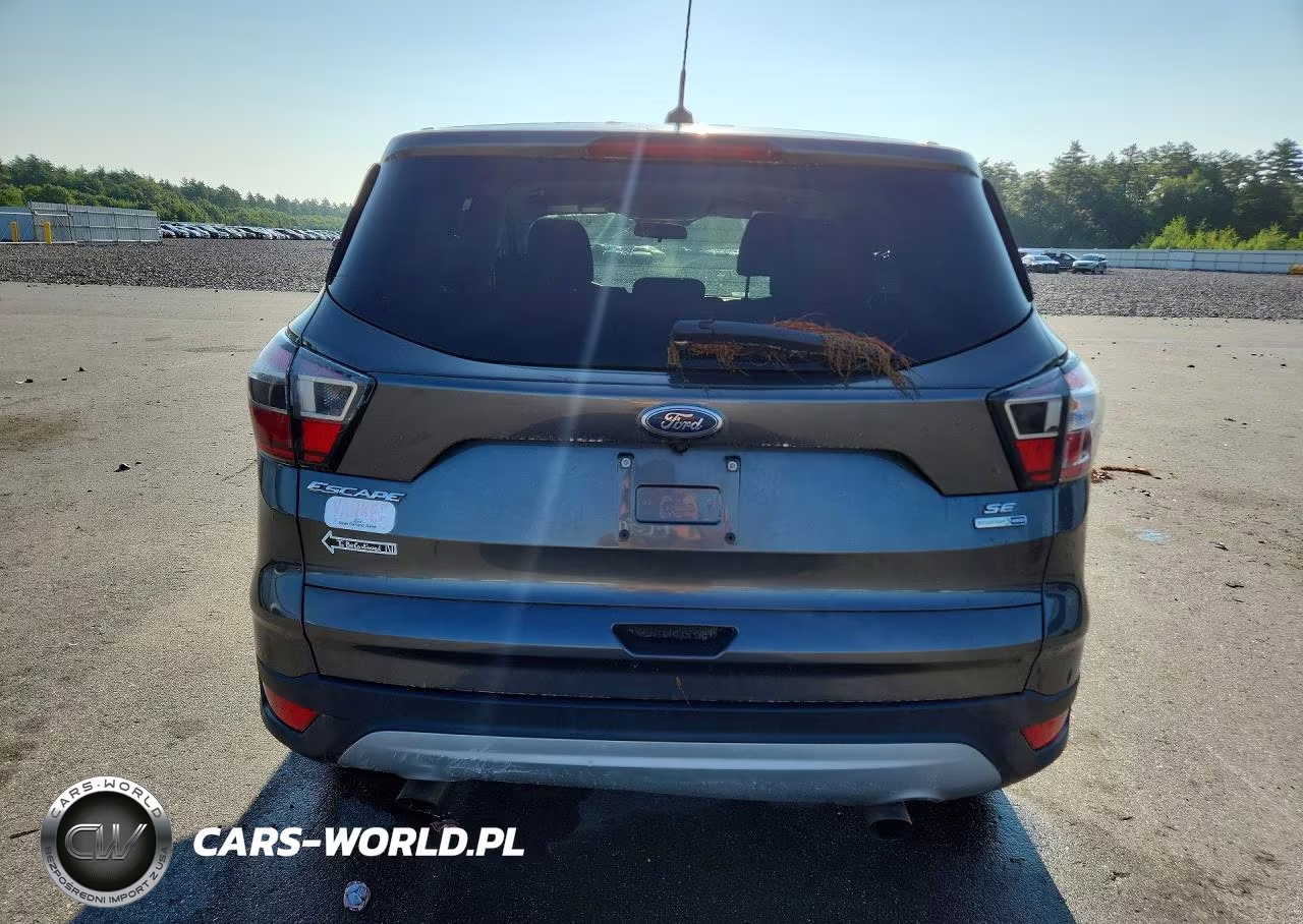 2017 Ford Escape Se VIN:1FMCU9GD5HUB11660 - 6