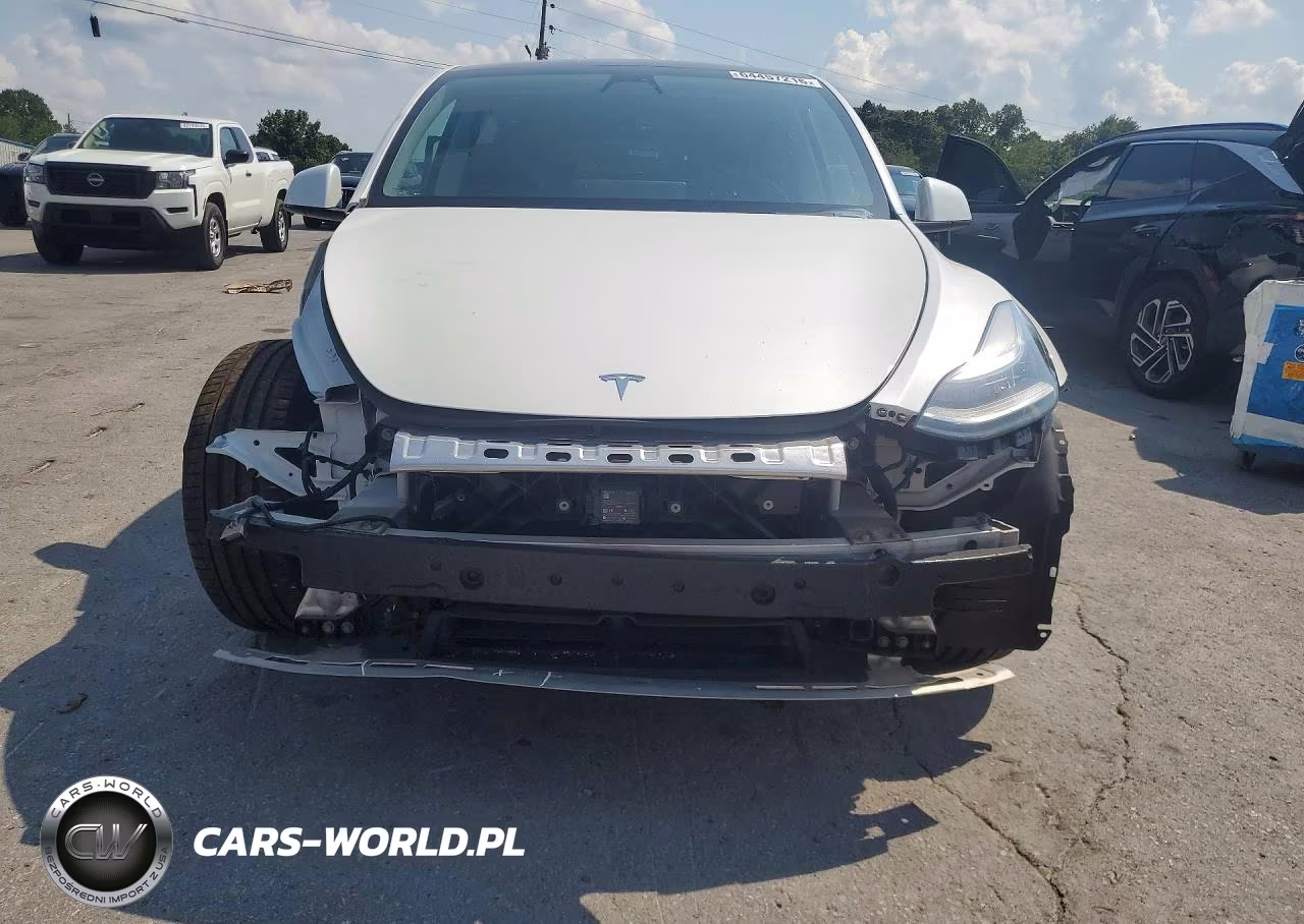 2020 Tesla Model Y VIN:5YJYGDEF5LF003551 - 5