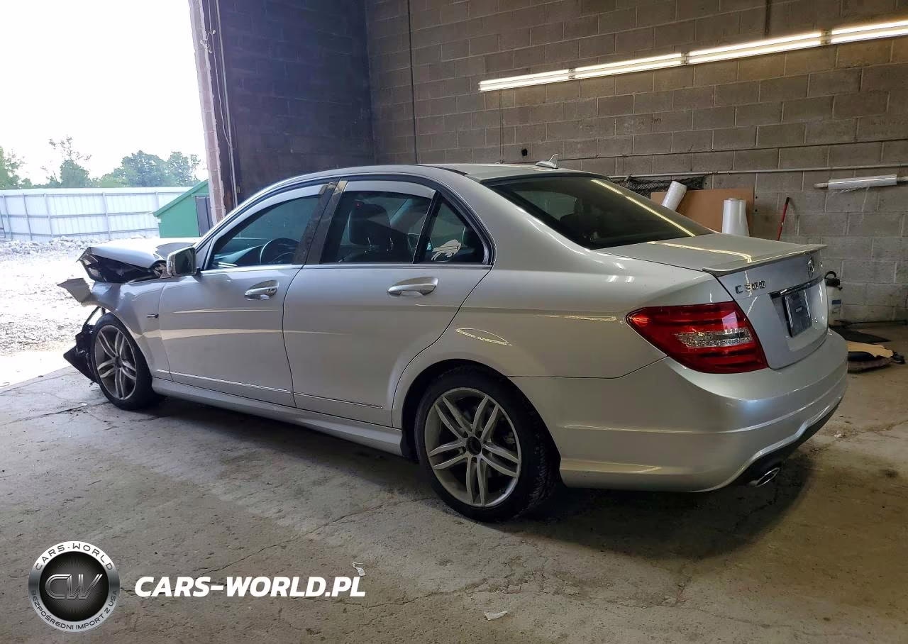 2013 Mercedes-Benz C 300 4Matic VIN:WDDGF8AB6DR281756 - 2
