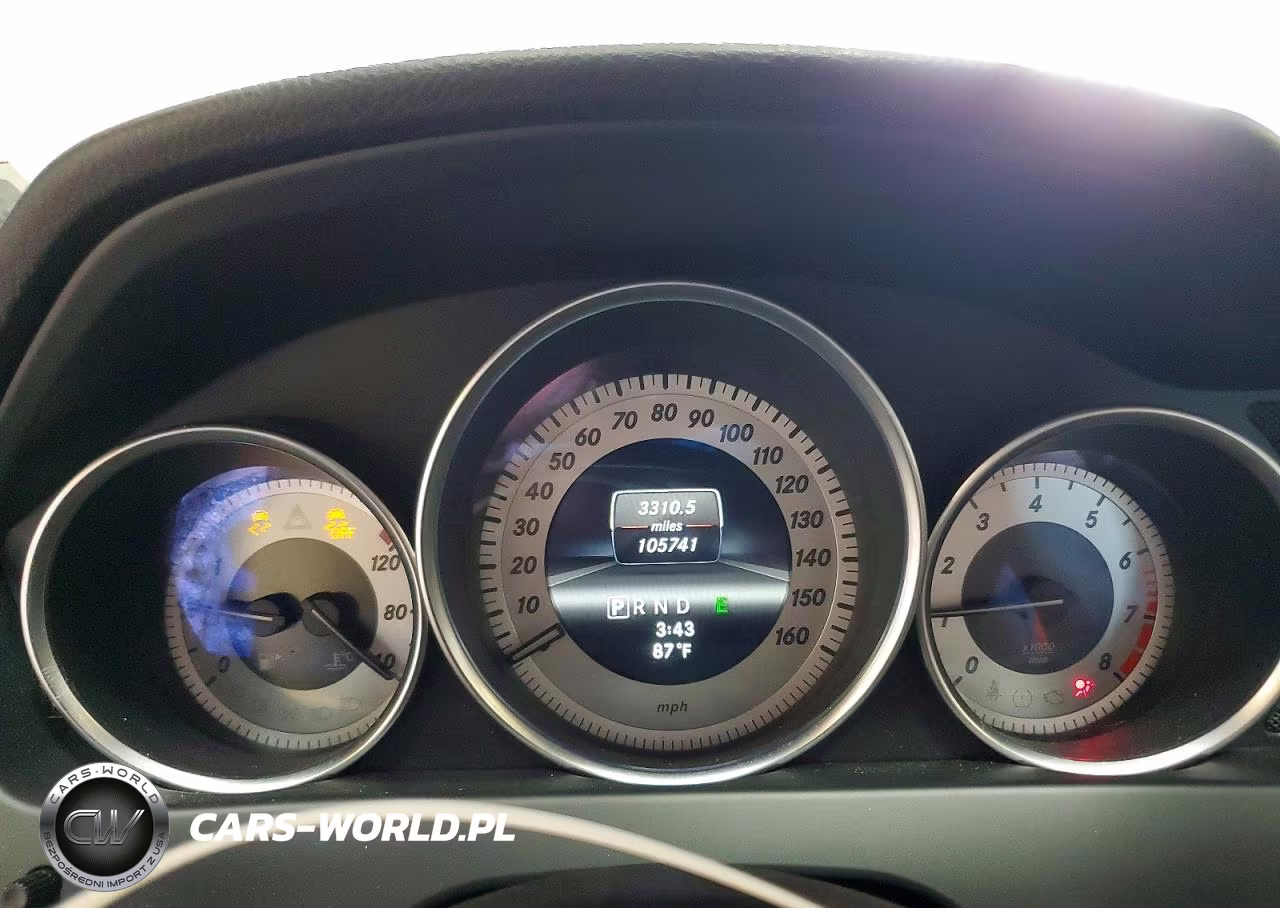 2013 Mercedes-Benz C 300 4Matic VIN:WDDGF8AB6DR281756 - 9