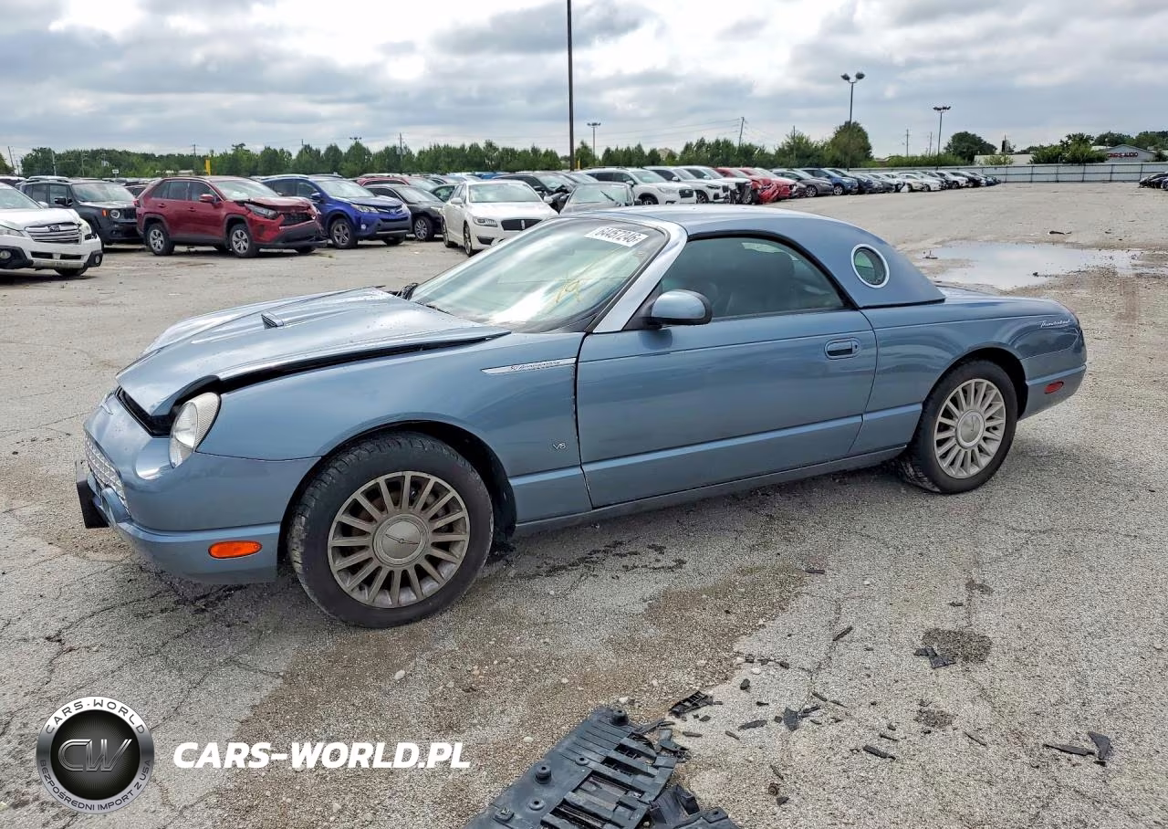 2005 Ford Thunderbird