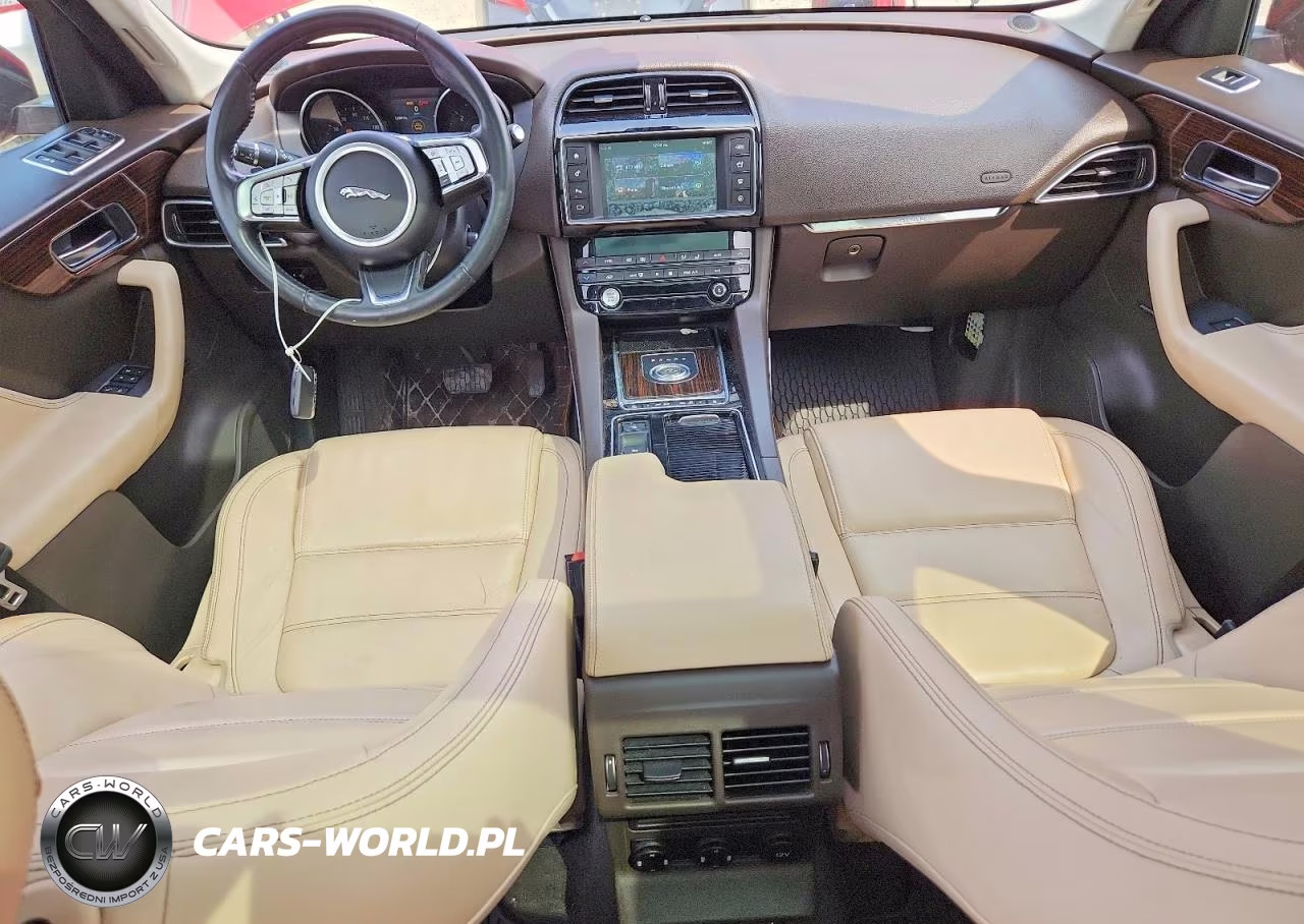 2018 Jaguar F-Pace Prestige VIN:SADCK2FN4JA251867 - 8