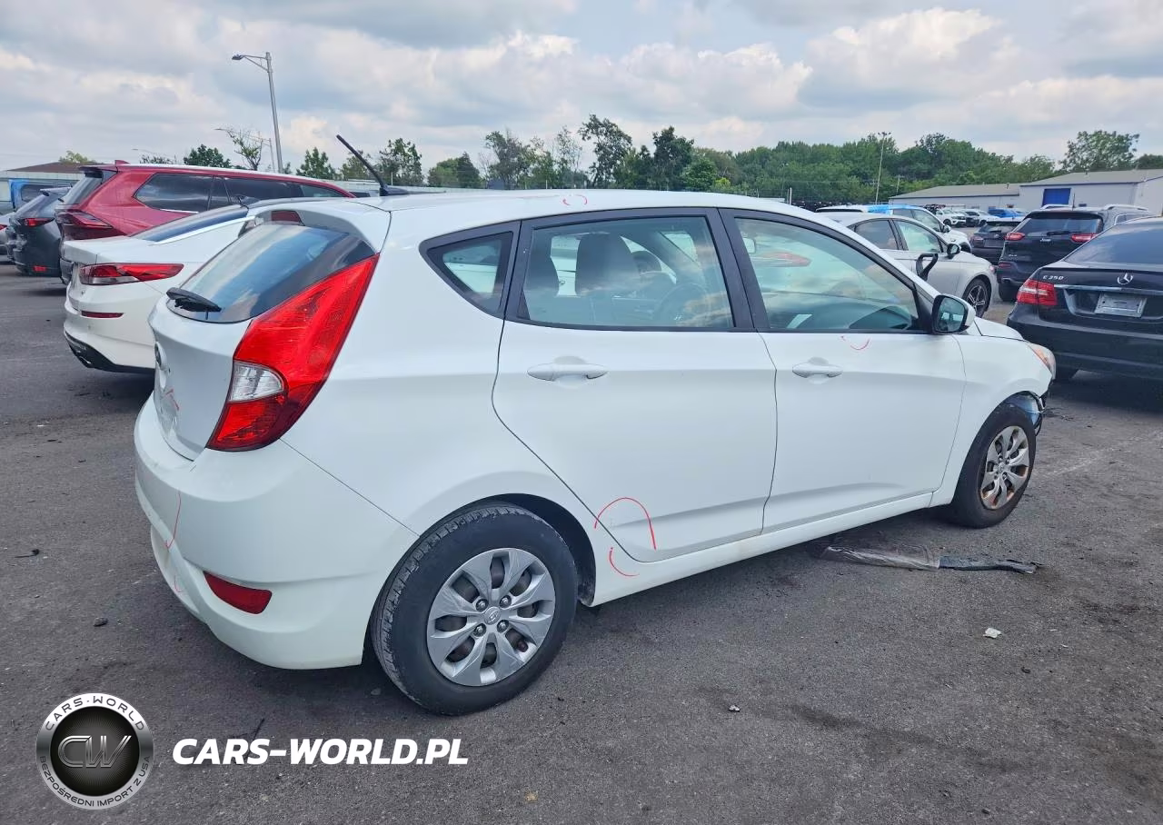 2017 Hyundai Accent Se VIN:KMHCT5AE7HU340886 - 3