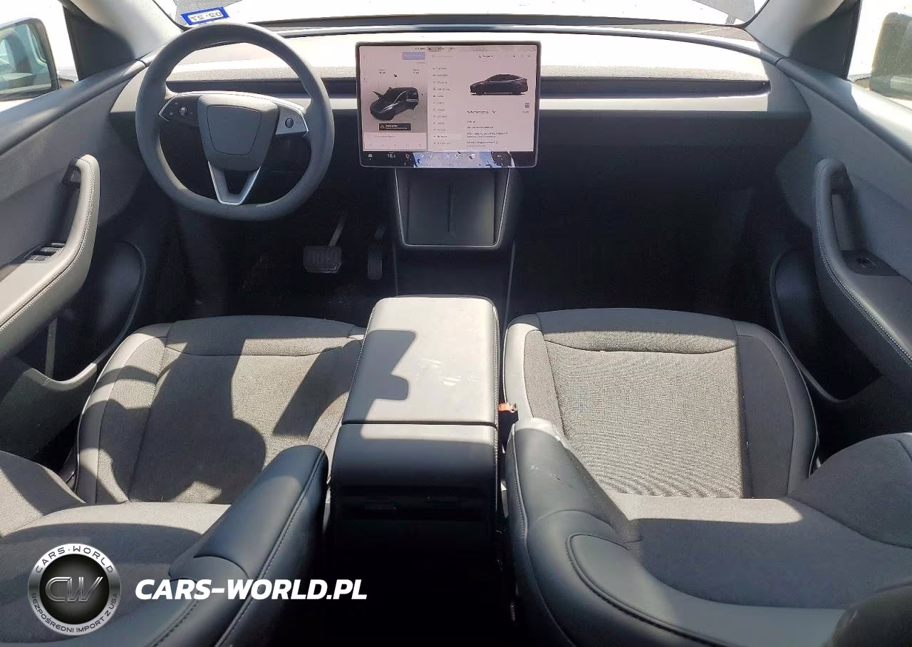 2026 Tesla Model Y VIN:7SAYGDED8TA596322 - 8