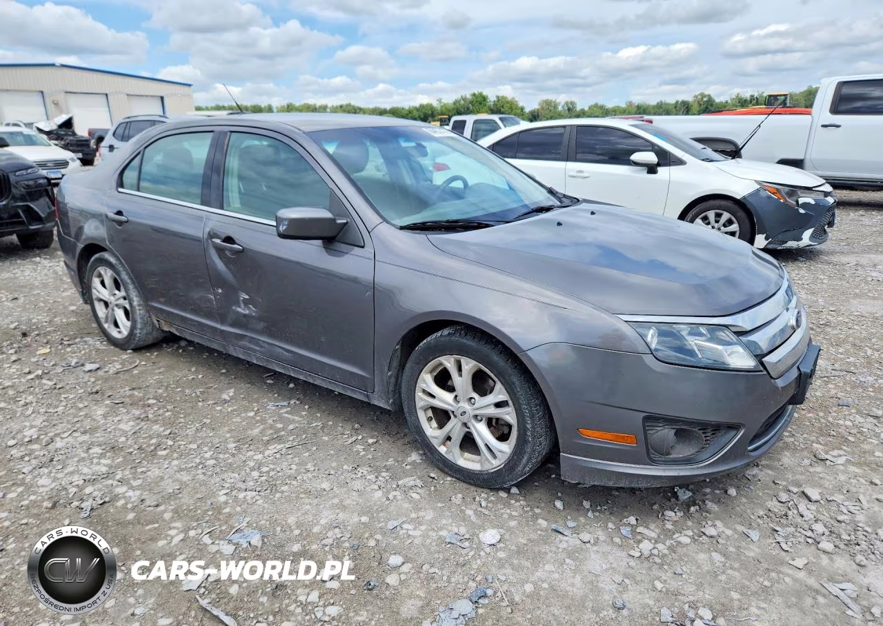 2012 Ford Fusion Se VIN:3FAHP0HA2CR283491 - 4