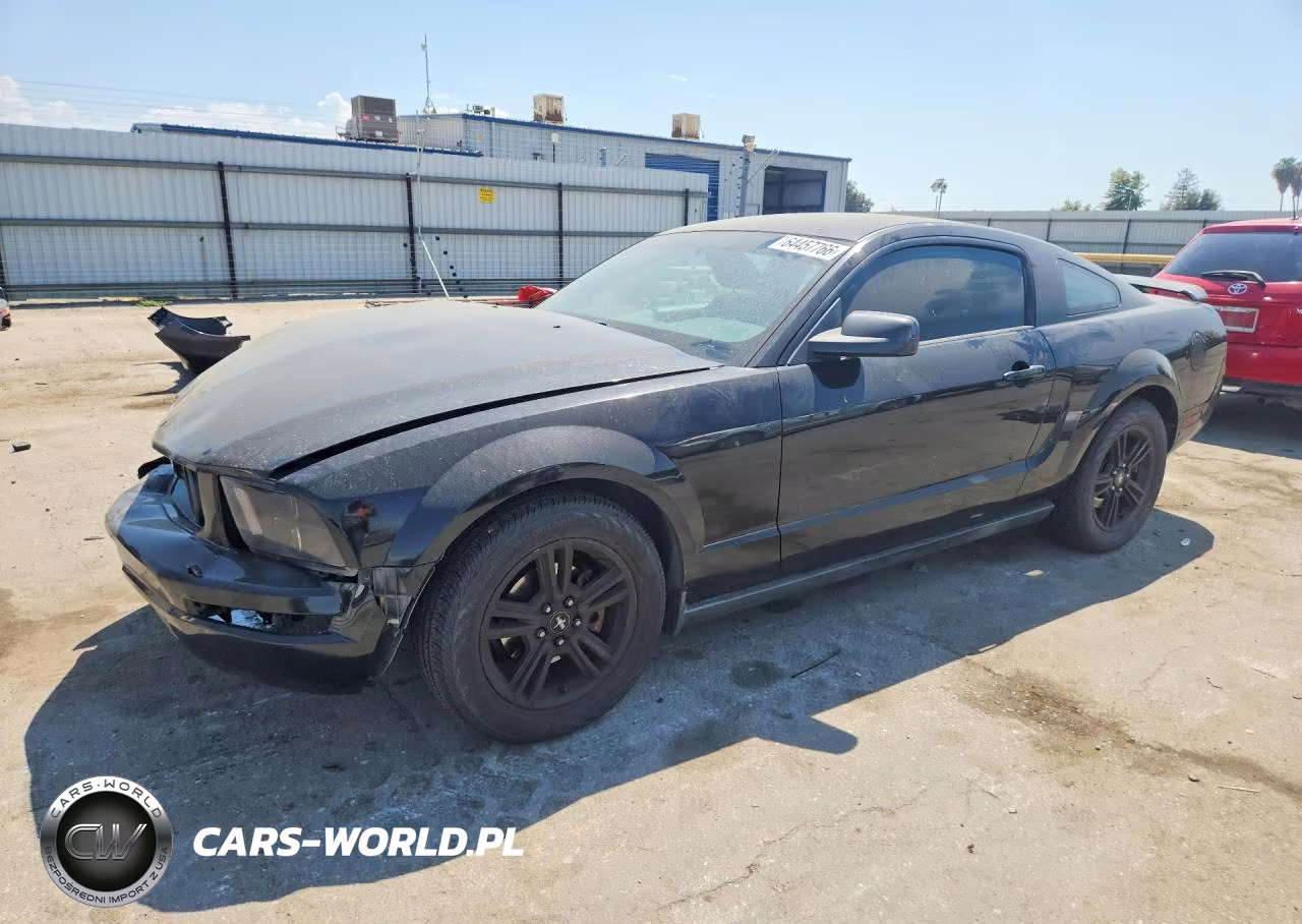 2005 Ford Mustang