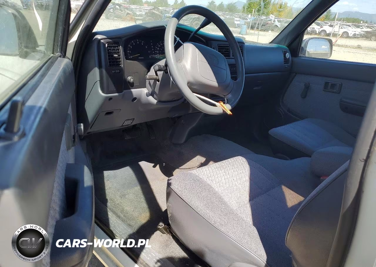 1997 Toyota Tacoma Base VIN:4TAVL52NXVZ264005 - 8