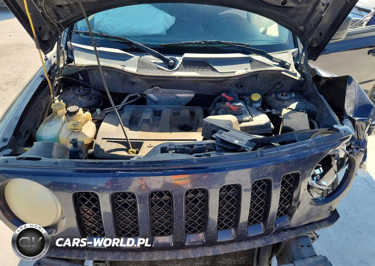 2011 Jeep Patriot Sport VIN:1J4NT1GB2BD196913 - 12
