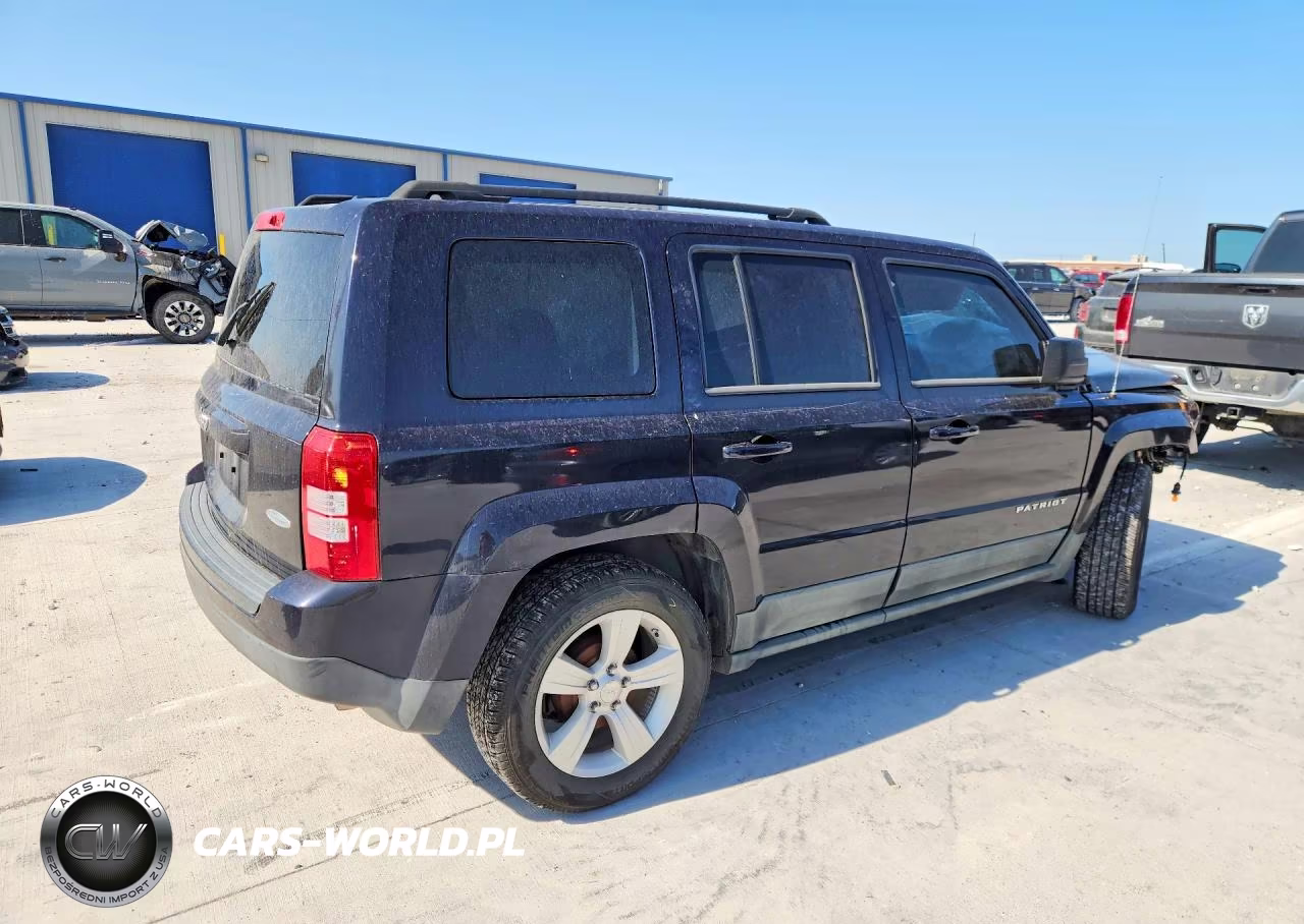 2011 Jeep Patriot Sport VIN:1J4NT1GB2BD196913 - 3