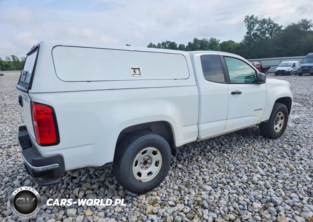 2019 Chevrolet Colorado VIN:1GCHSBEAXK1248537 - 3
