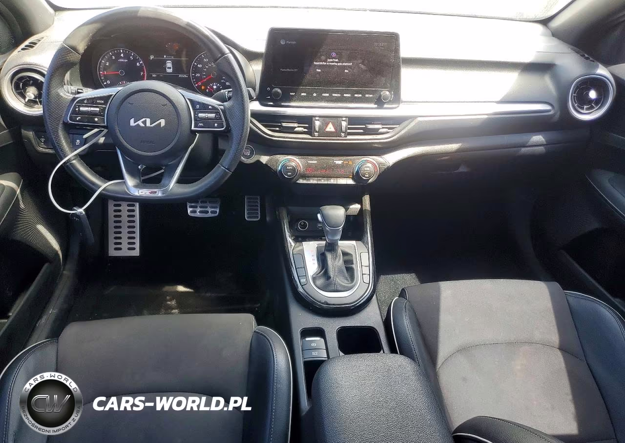 2022 Kia Forte Gt Line VIN:3KPF54AD9NE454816 - 8