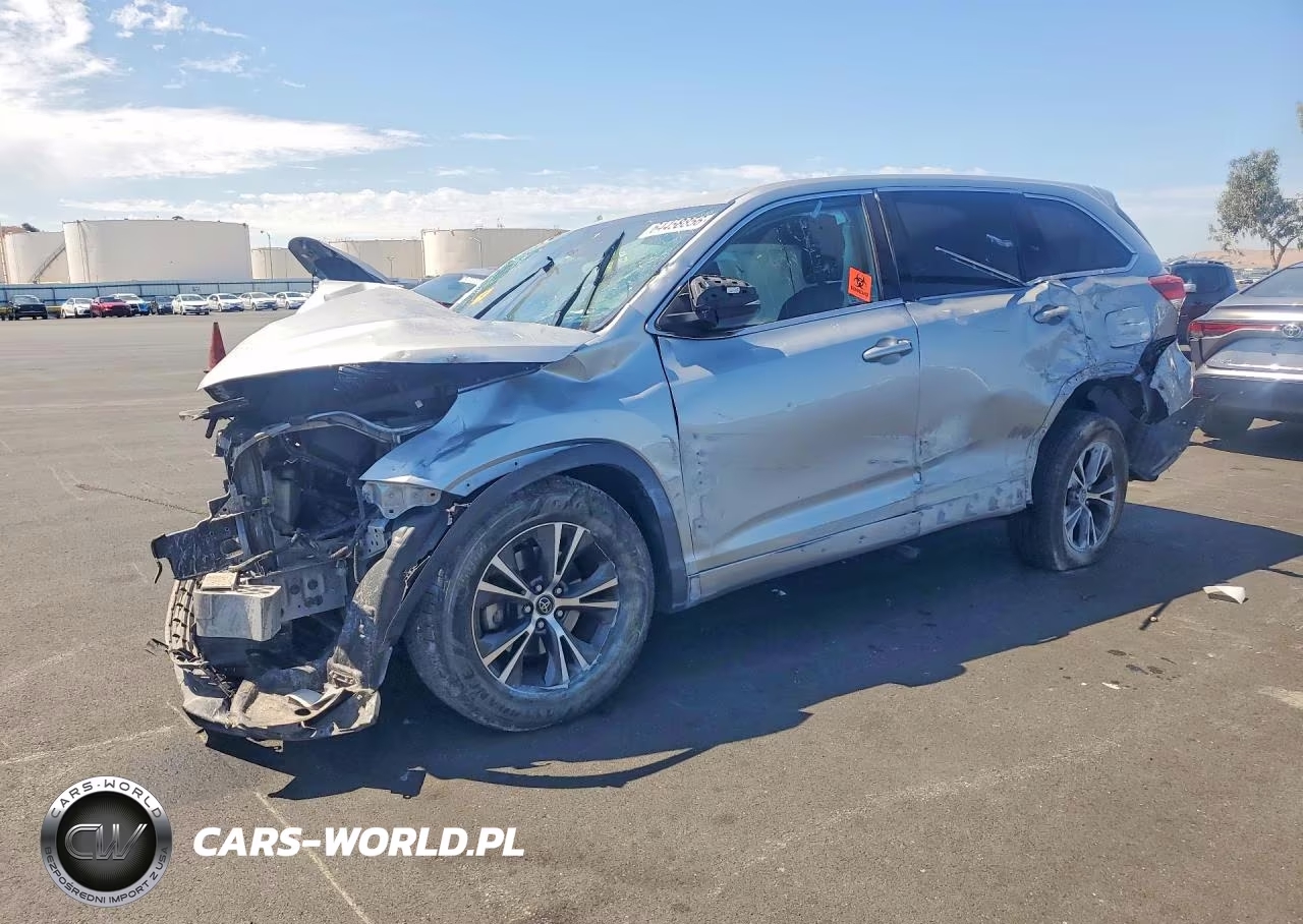 2018 Toyota Highlander Le