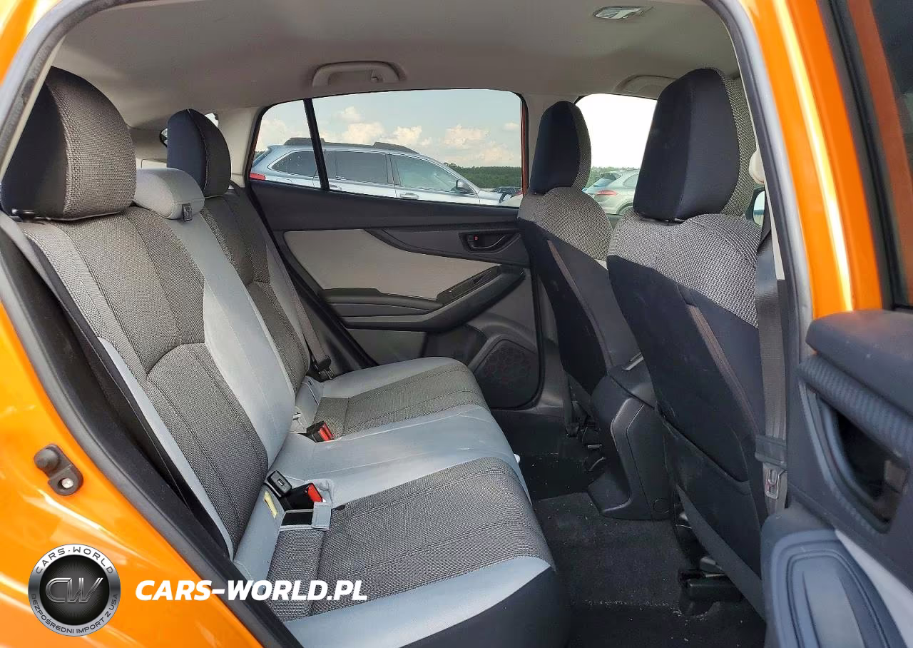 2018 Subaru Crosstrek Base VIN:JF2GTAAC5JH235017 - 10