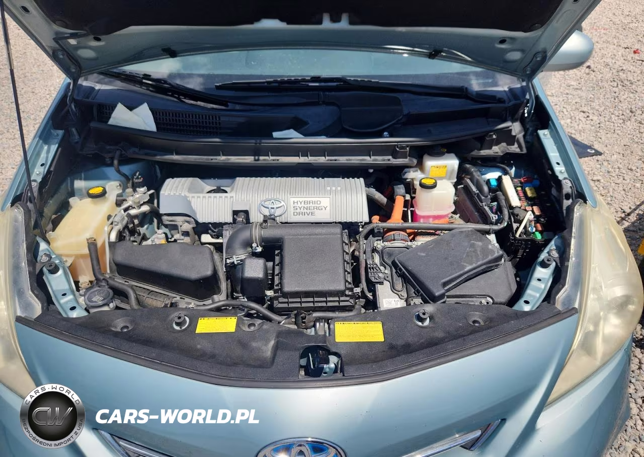 2014 Toyota Prius V Two VIN:JTDZN3EU7EJ000519 - 11
