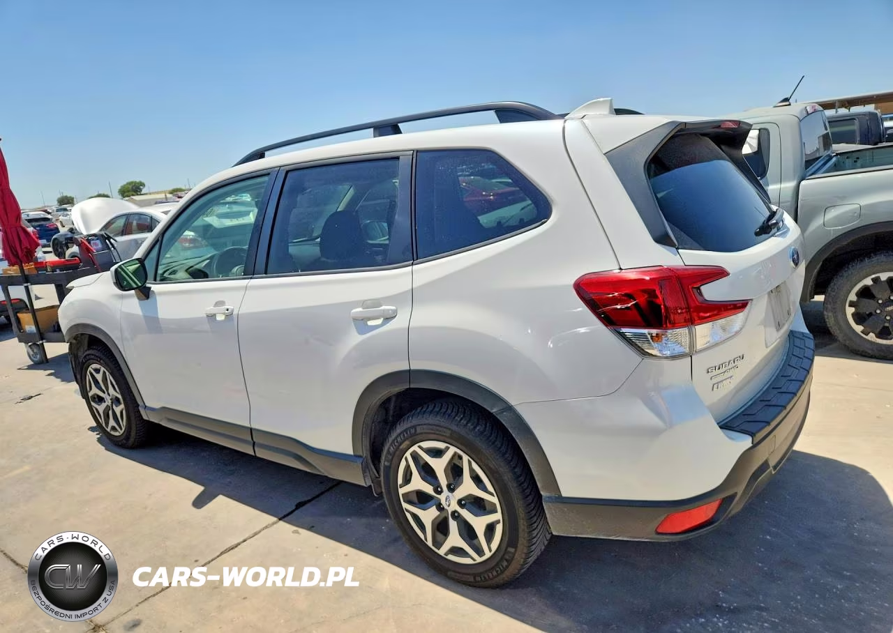 2020 Subaru Forester Premium VIN:JF2SKAJC3LH453103 - 2