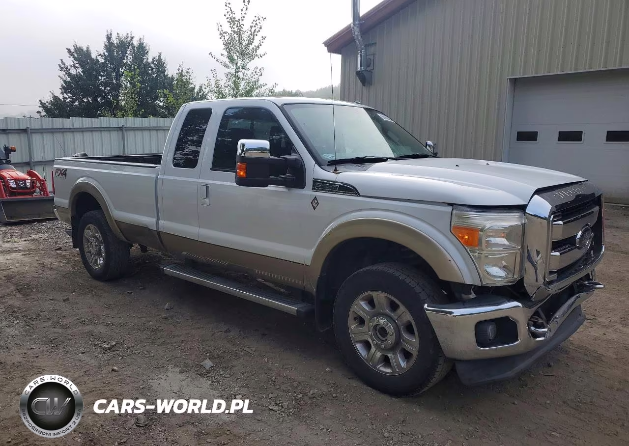 2014 Ford F250 Super Duty VIN:1FT7X2B64EEA52121 - 4