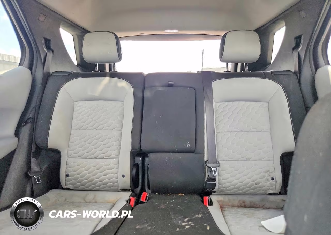 2020 Chevrolet Equinox VIN:2GNAX5EV8L6122612 - 10
