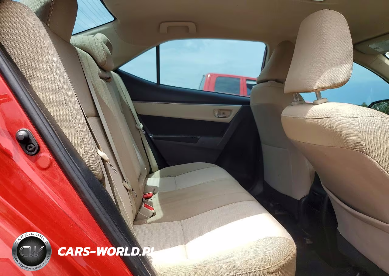 2015 Toyota Corolla Le VIN:5YFBURHE0FP306132 - 10