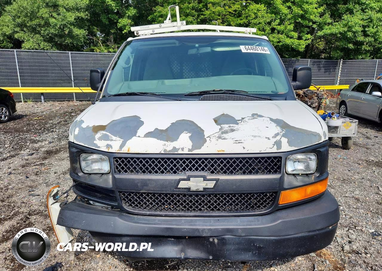 2011 Chevrolet Express G2500 VIN:1GCWGFBAXB1103356 - 5
