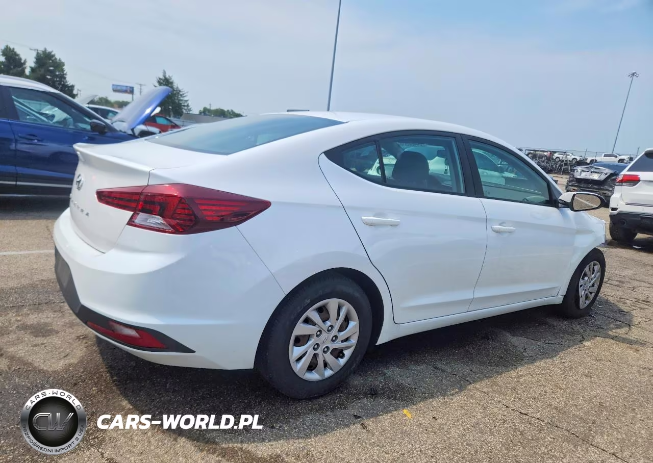 2019 Hyundai Elantra Se VIN:5NPD74LF5KH483835 - 3