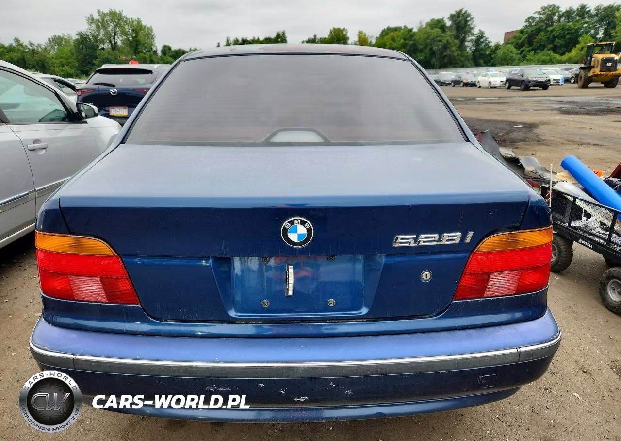 2000 BMW 528 I Automatic VIN:WBADM6346YGU07523 - 6