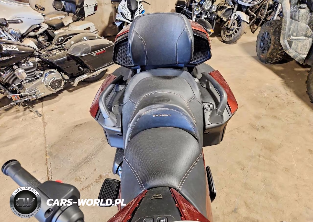 2026 Can-Am Spyder Roadster Rt VIN:2BXNBDD20TV002917 - 5