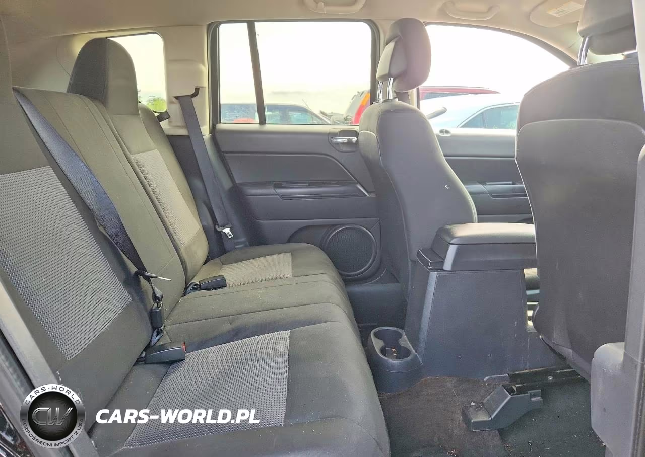 2013 Jeep Compass Sport VIN:1C4NJCBA8DD264852 - 10