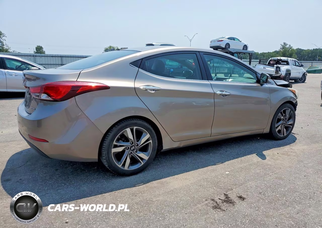 2015 Hyundai Elantra Limited VIN:5NPDH4AEXFH562561 - 3