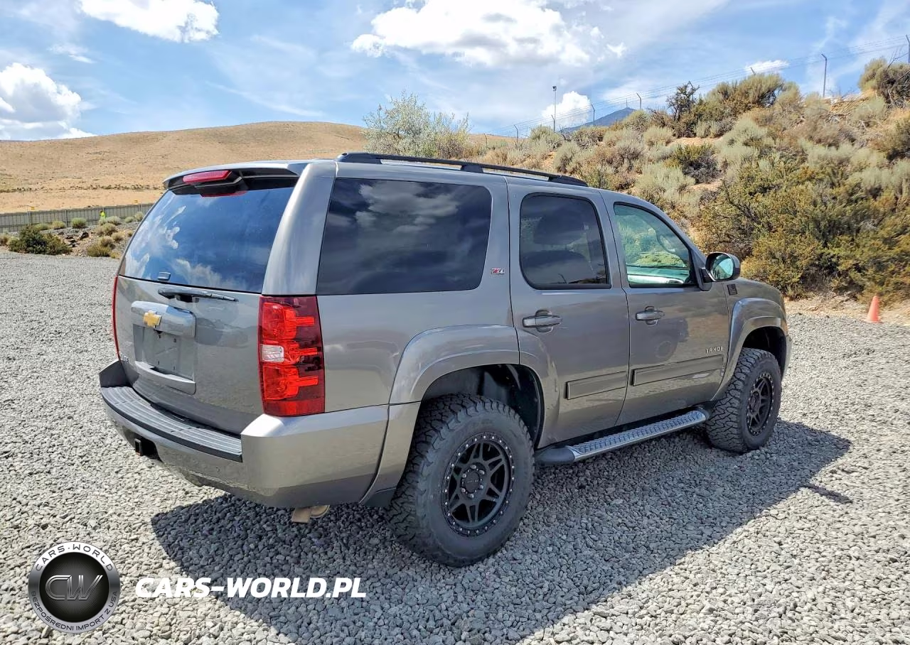 2012 Chevrolet Tahoe K1500 Lt VIN:1GNSKBE04CR248086 - 3