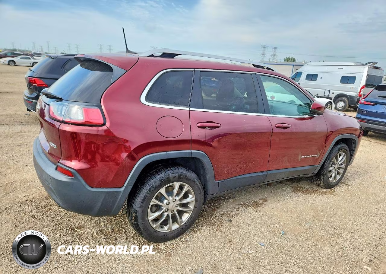 2019 Jeep Cherokee Latitude Plus VIN:1C4PJMLB9KD258738 - 3